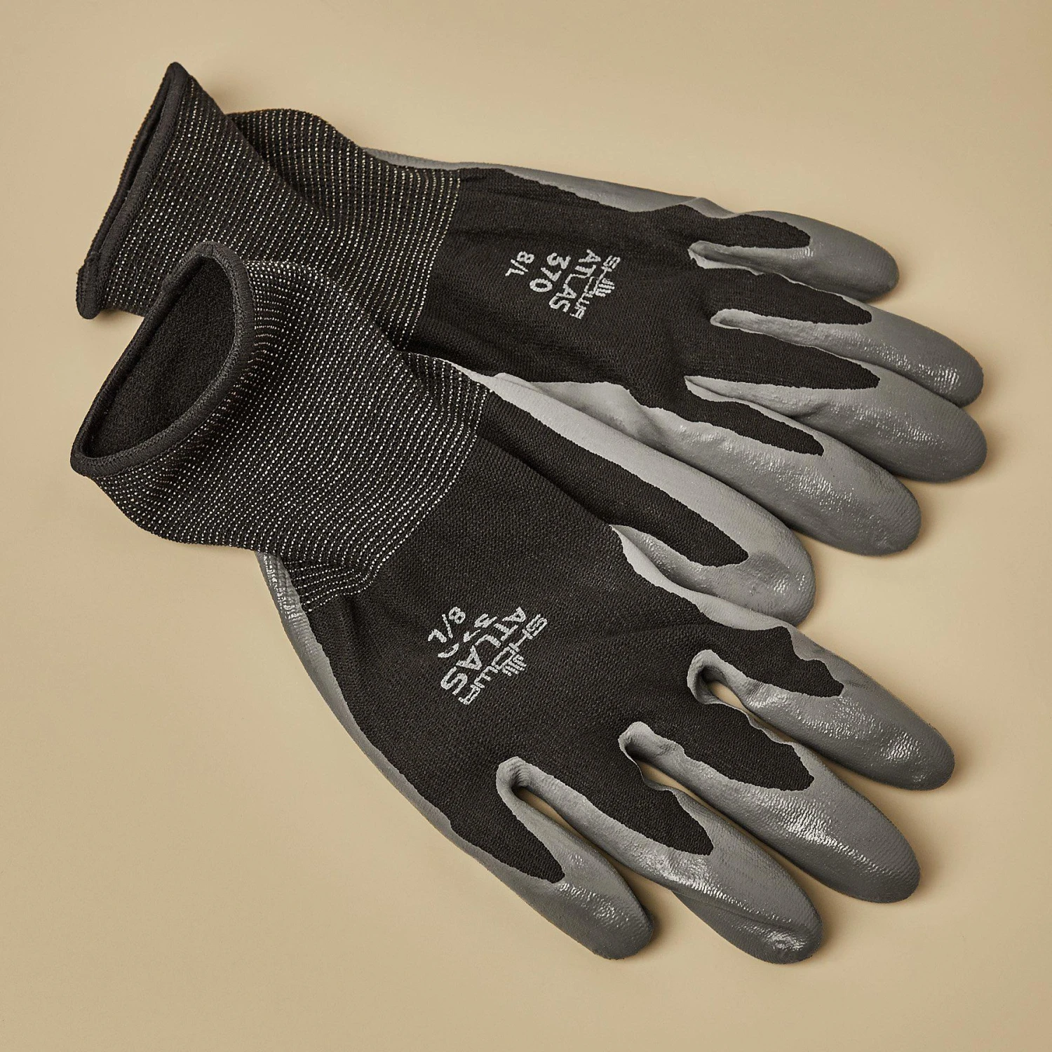 Gardening Gloves - Black 1 Gardening Gloves - Black